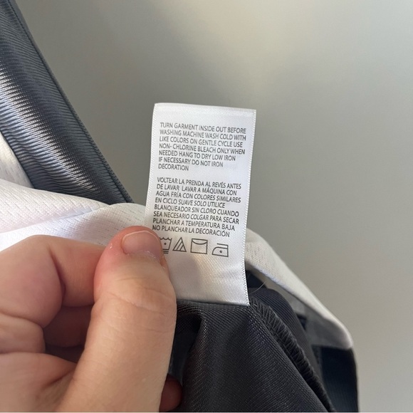 KA for Her Knights Apparel USF University of South Florida Bulls Jersey Medium - Picture 3 of 6